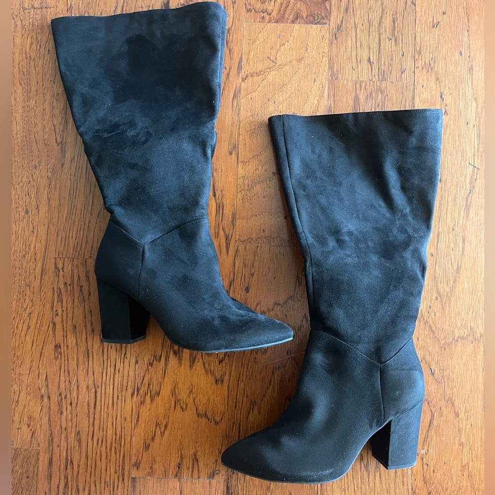 Size 10 Torrid Black Wide Calf Boots